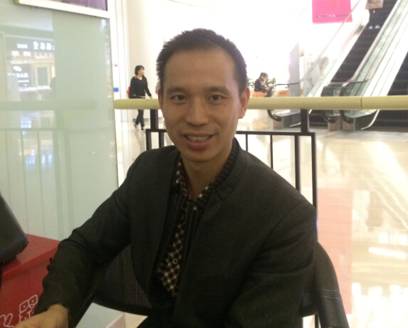嘉騰AGV機(jī)器人：術(shù)業(yè)有專攻