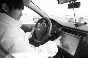 機(jī)器人取代人工教練,學(xué)員考試通過率大大提高