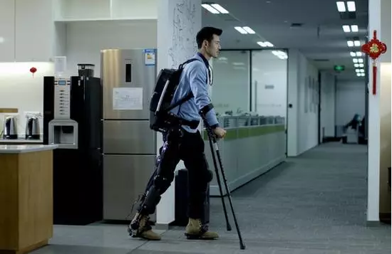 國產(chǎn)欲爭奪外骨骼機(jī)器人巨大全球市場!