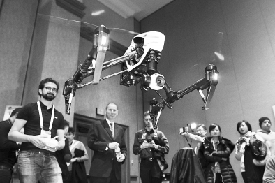 大疆公司無人機占據(jù)全球約80%市場份額