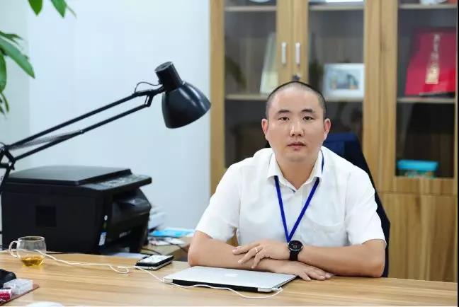 木牛流馬激光叉車AGV：德國物流研究院與高廷技術的中國輸出者