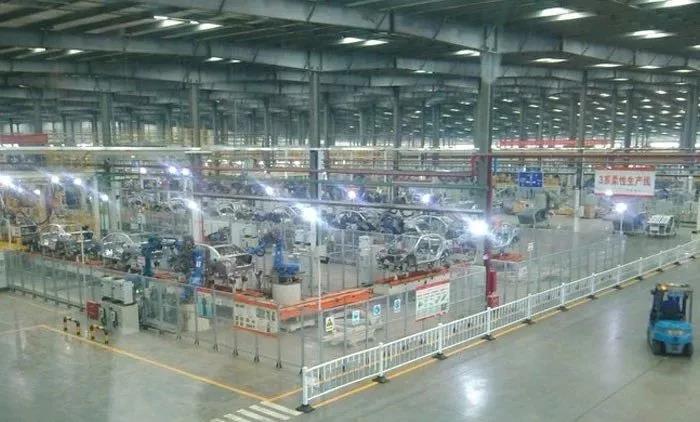 比亞迪接手偉創(chuàng)力長沙工廠 布局工業(yè)機(jī)器人9000臺(tái)
