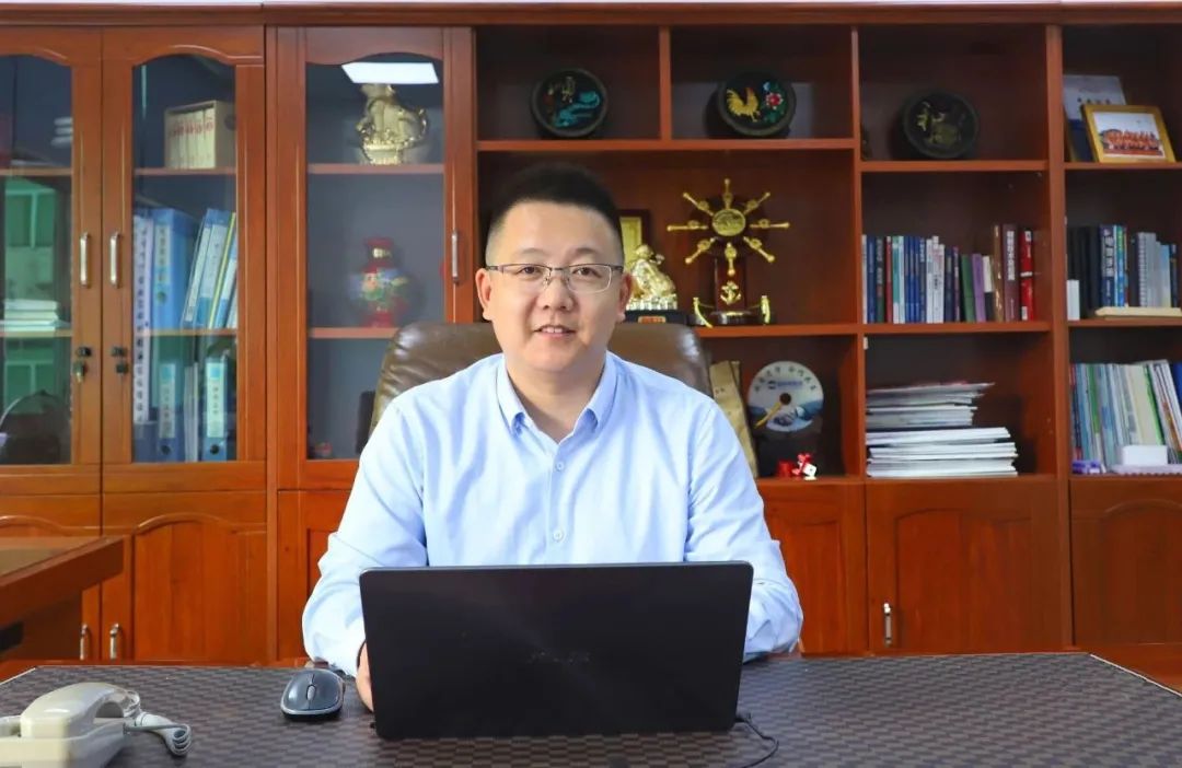 高度定制化的AGV市場(chǎng)，鋰電池廠商如何“突圍”