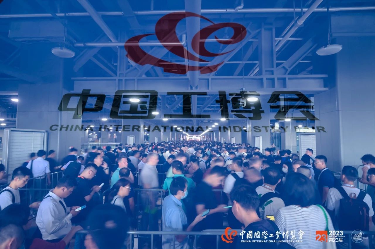 工博會新品薈萃，見證仙工智能讓移動機器人沒有門檻
